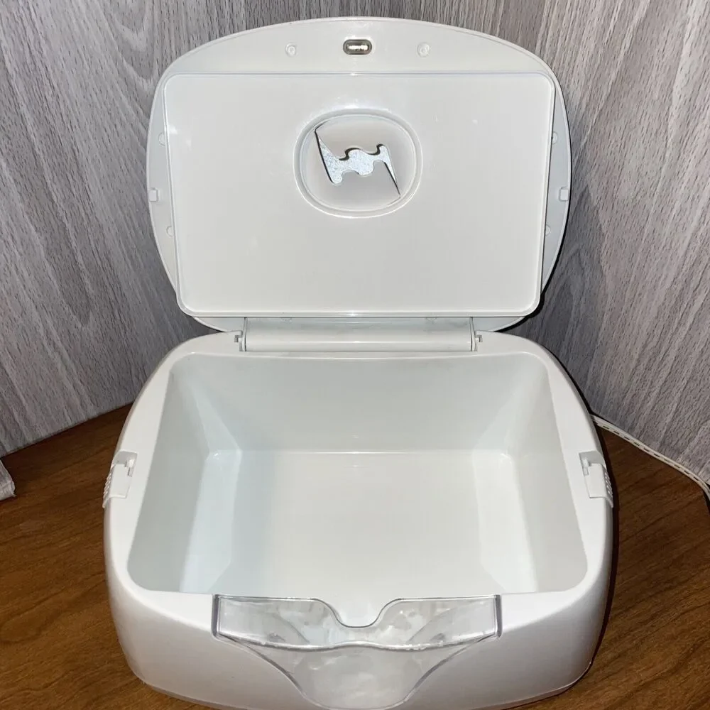 White Dexbaby Model 1924010 White Wired Electrical Baby Wipe Warmer Ultra Works